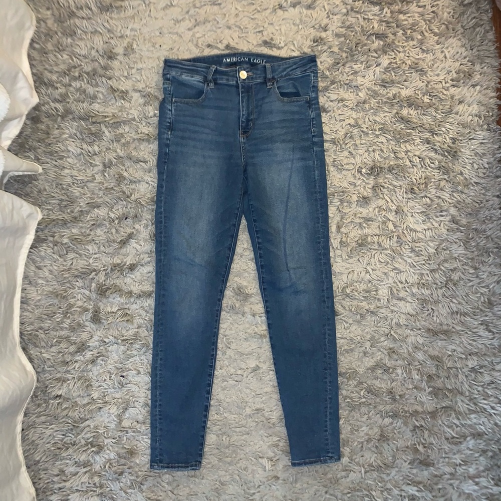 American Eagle skinny jeans